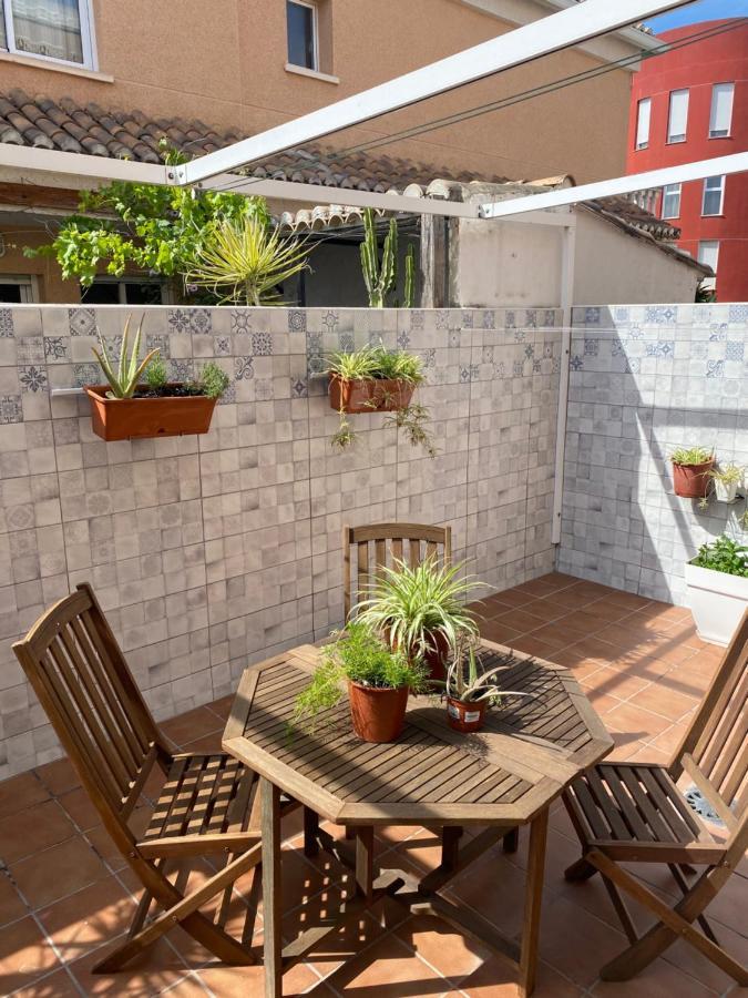 Comfortable Guest Room With Balcony Beniarjo Экстерьер фото